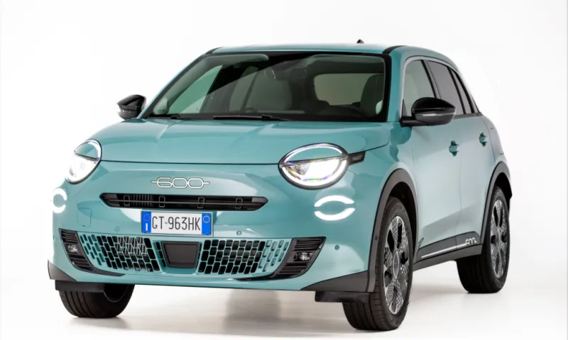 Fiat 600 Hybrid Review: Retro Charm Meets Electric Efficiency